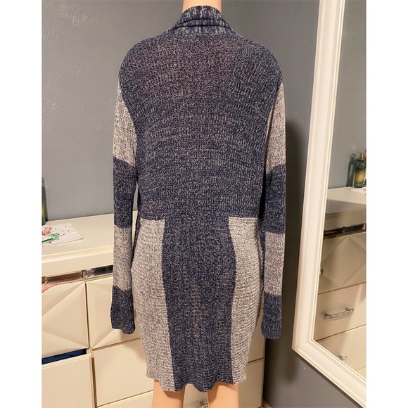 Cardigan Sweater - Picture 3 of 4